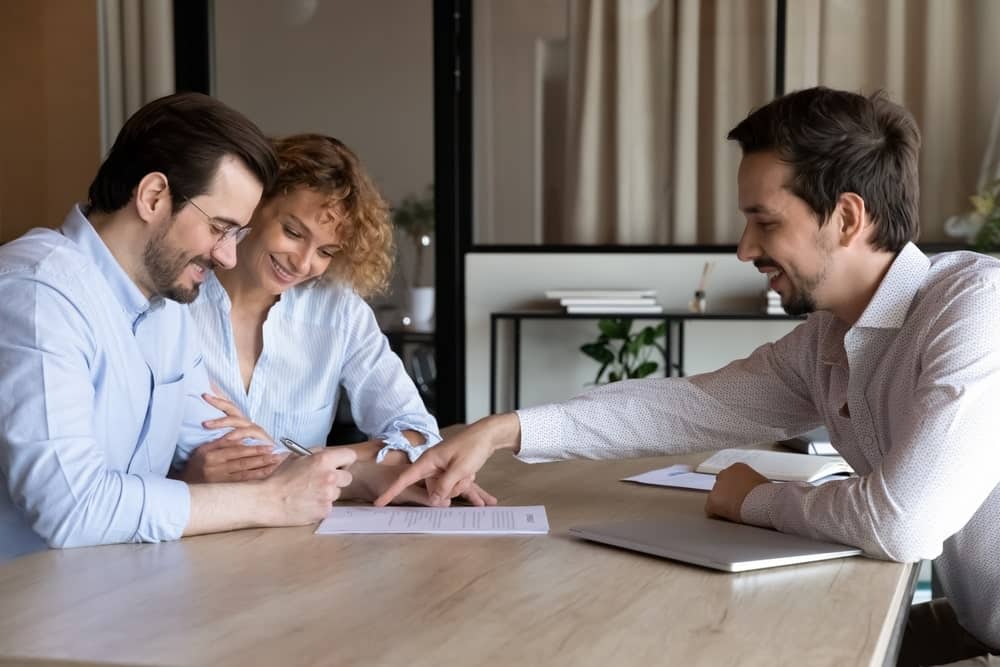 Notre Gestoria s’occupe de trouver et de visiter les biens immobiliers pour vous