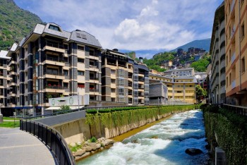 le marché immobilier de luxe explose en Andorre