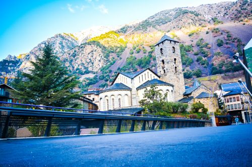 Pourquoi Andorre est l'une des destinations favorites des familles expatriées