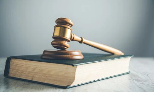 De la co-principauté à la modernité : l’histoire du gouvernement andorran