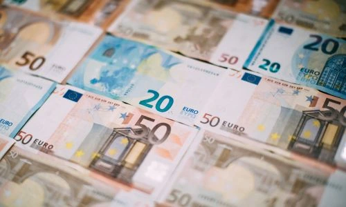 De la co-principauté à la modernité : l’histoire du gouvernement andorran